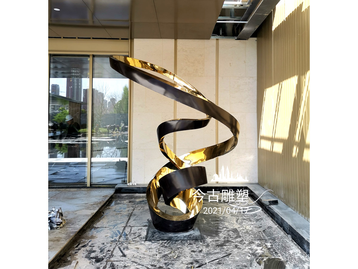 不銹鋼電鍍抽象造型雕塑