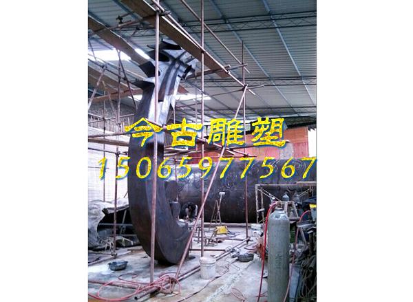 鍛銅雕塑制作現(xiàn)場